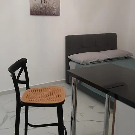 Apartment Jasmine Block